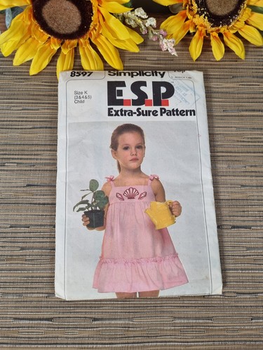 Simplicity sewing pattern 8597 - sewing,